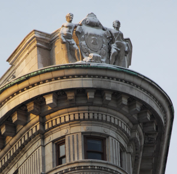flatiron-snow-top