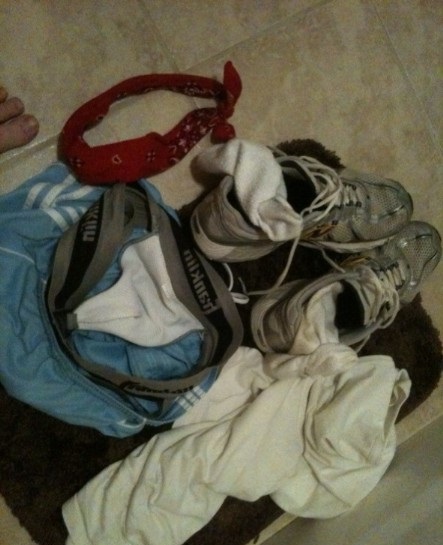 6dirtylaundry