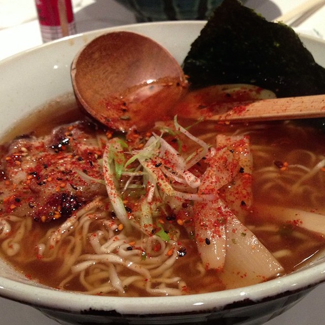 [via Tiffanie Chacha/foodspotting.com]
