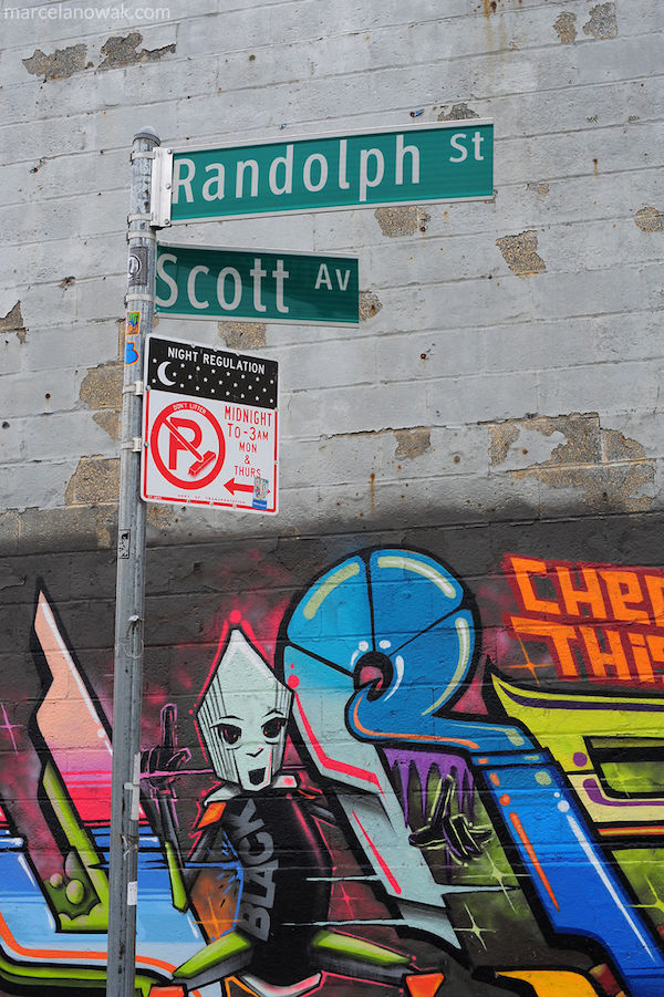 Amazing-Bushwick-Collective-Street-Art-Photos-taken-by-Marcela-Nowak-part.236__880