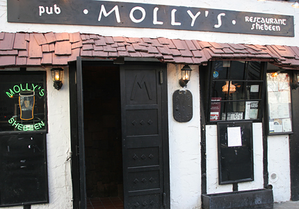 Molly's, 287 Third Avenue