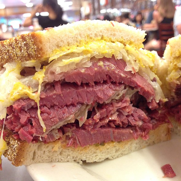 1Katz's Delicatessen_jonjoneats:foodspott