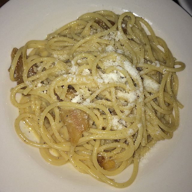 [via Mike Chau/foodspotting.com]