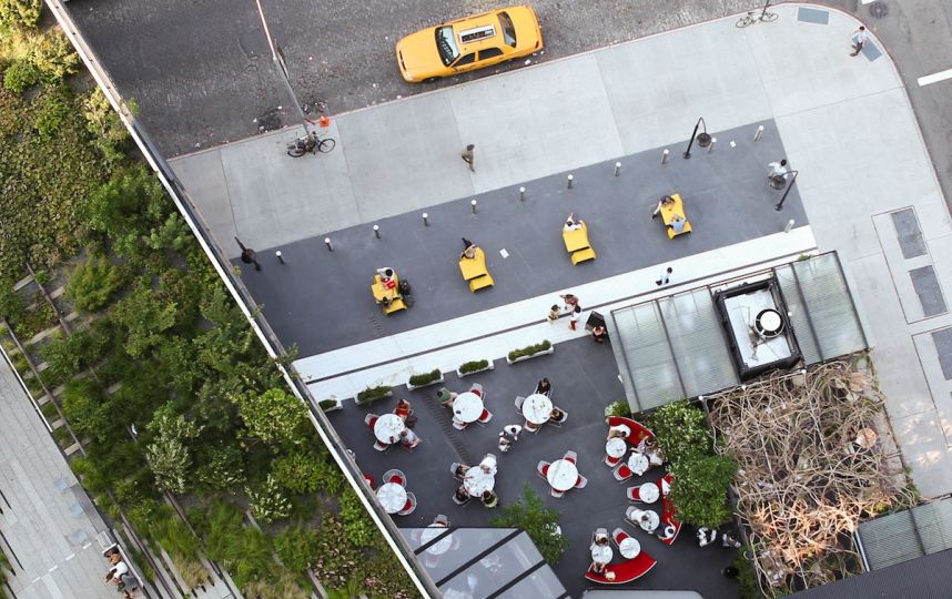 [The Standard Plaza at The Standard, High Line Photo: Markus Marty]