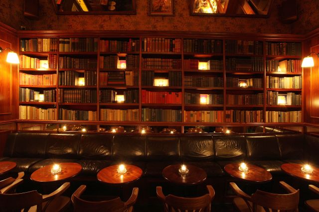 lexingtonbarandbooks