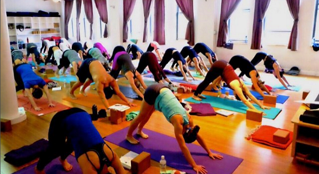 8 Best Places For Yoga Classes In NYC | Spoiled NYC