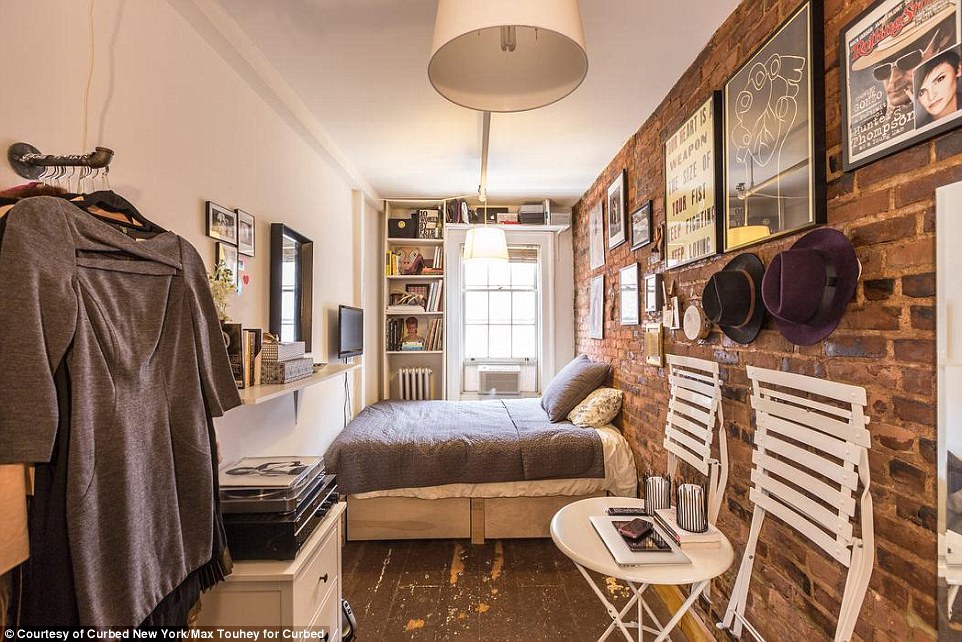 6 Everyday Struggles Of Your Tiny Af Nyc Apartment Spoiled Nyc