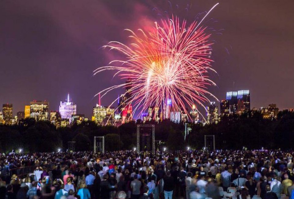 Your Ultimate Guide to SummerLong Fireworks Shows Near NYC spoiled NYC